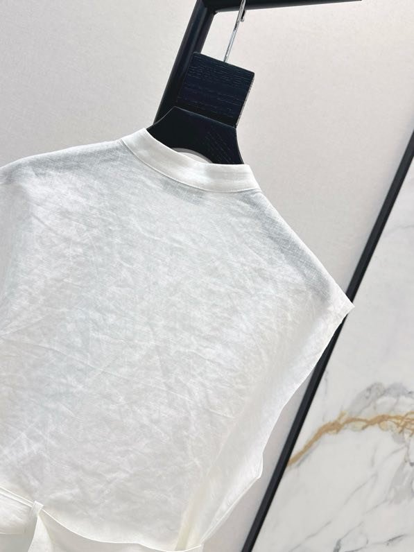 Коротка жіноча сорочка без рукавів фото 9