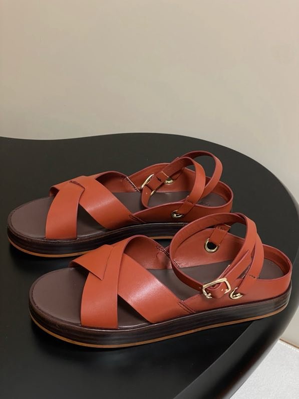 Сандалии  кожаные женские фото 9