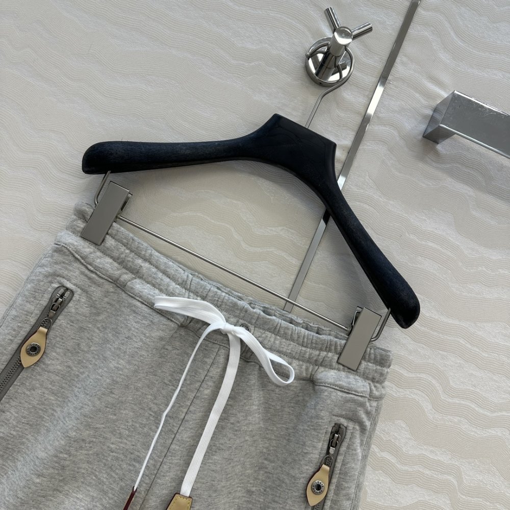 Shorts women's фото 2