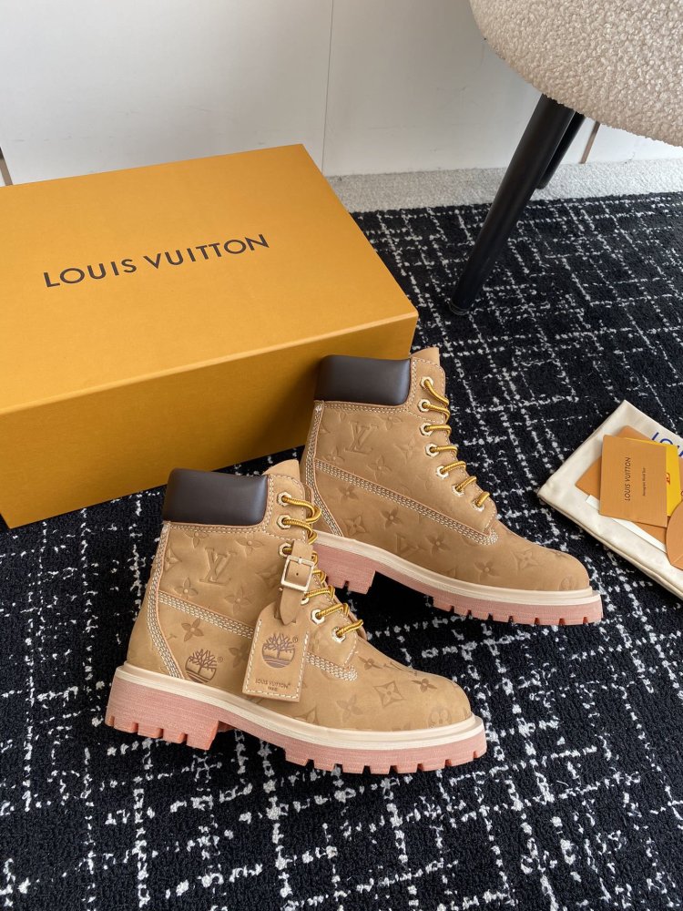 Ботинки женские Louis Vuitton x Timberland фото 3