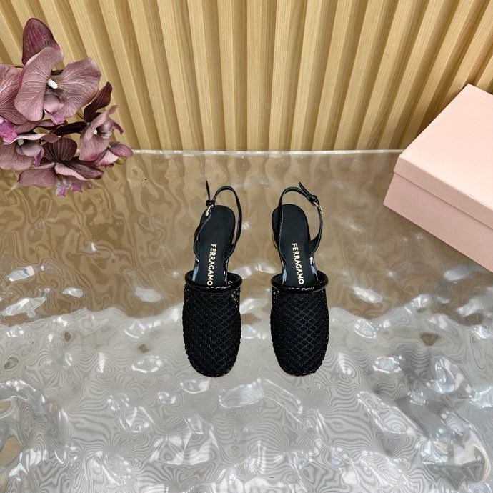 Босоніжки фото 2