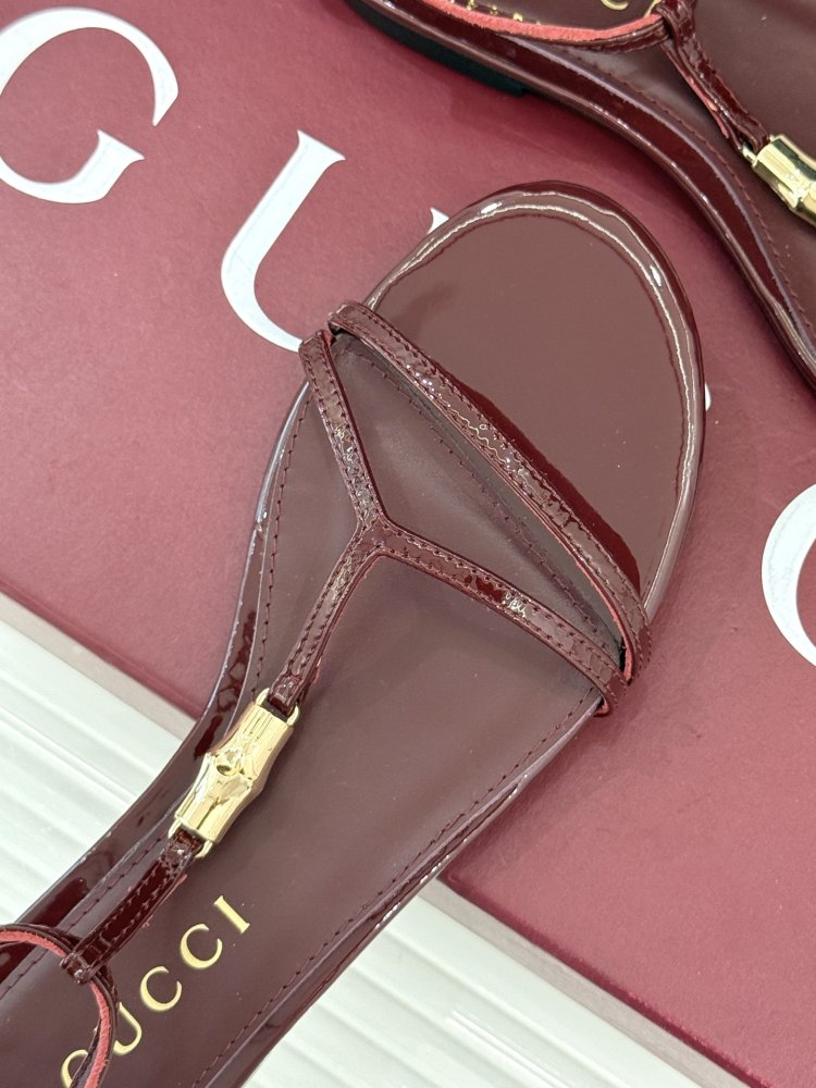 Босоножки фото 7