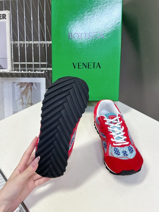 Кроссовки фото 9