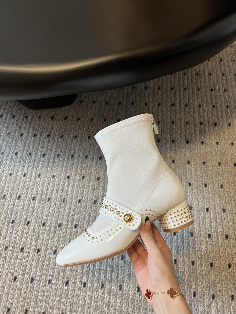 Ботинки женские фото 3