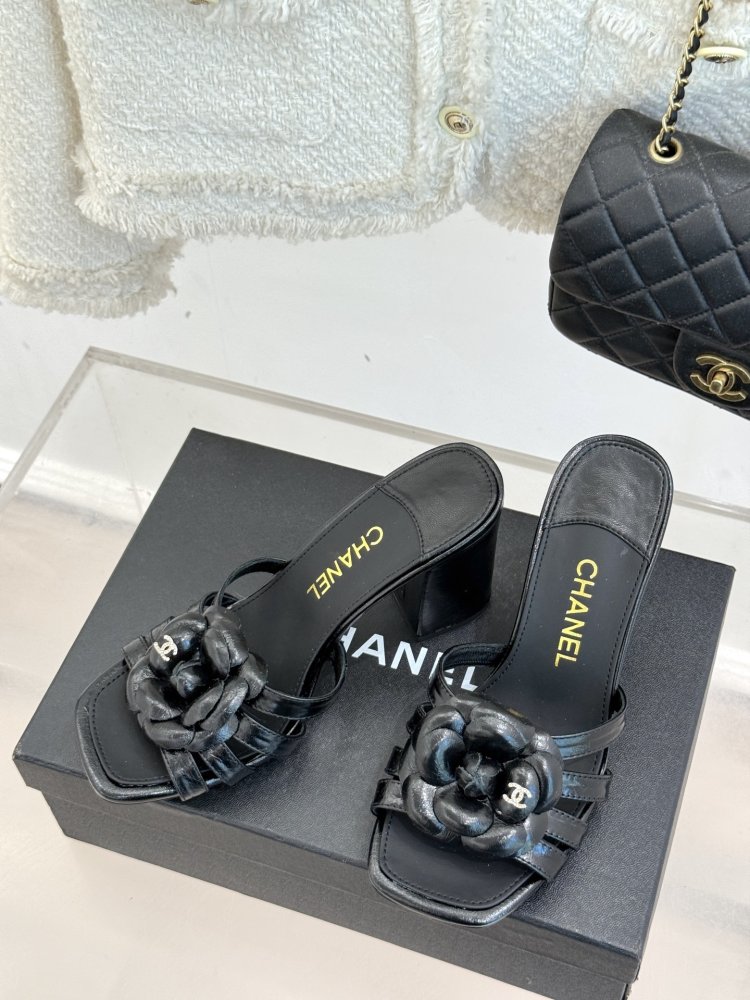 Босоніжки фото 2