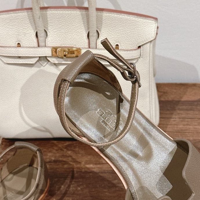 Босоножки Hermes Santorini фото 9