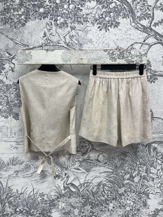 Костюм женский фото 7