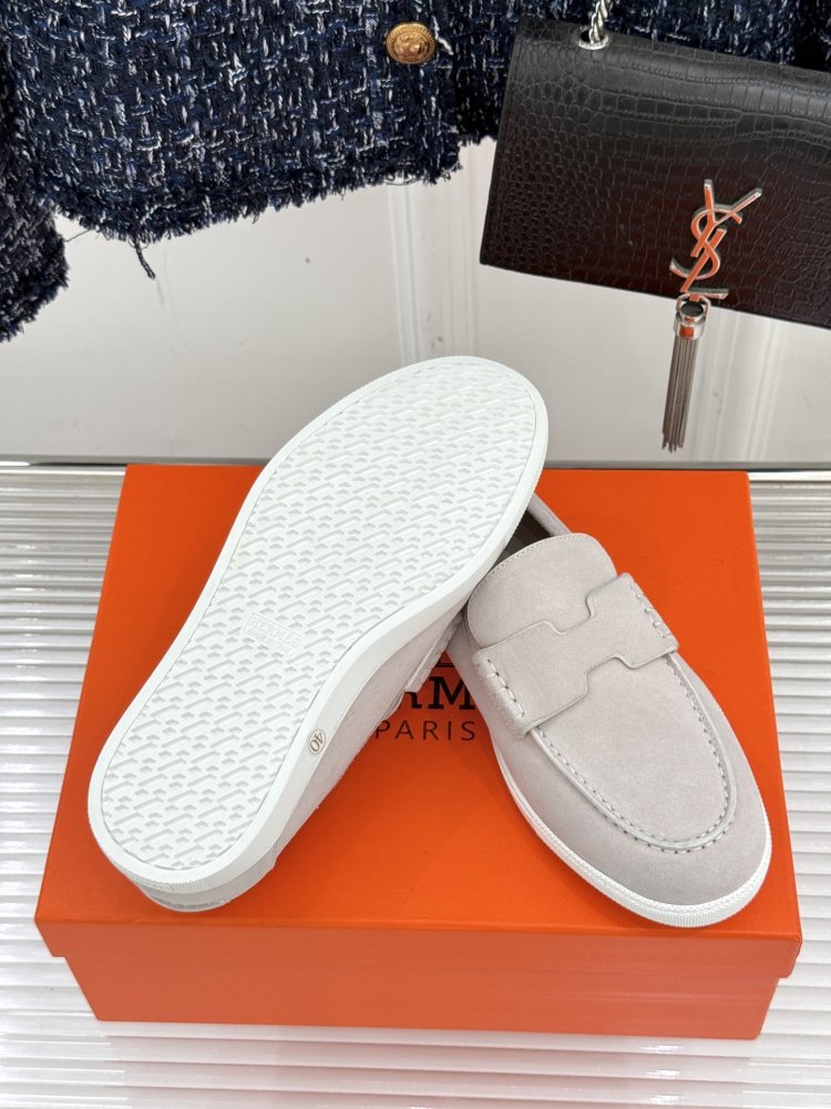 Лоферы женские фото 9