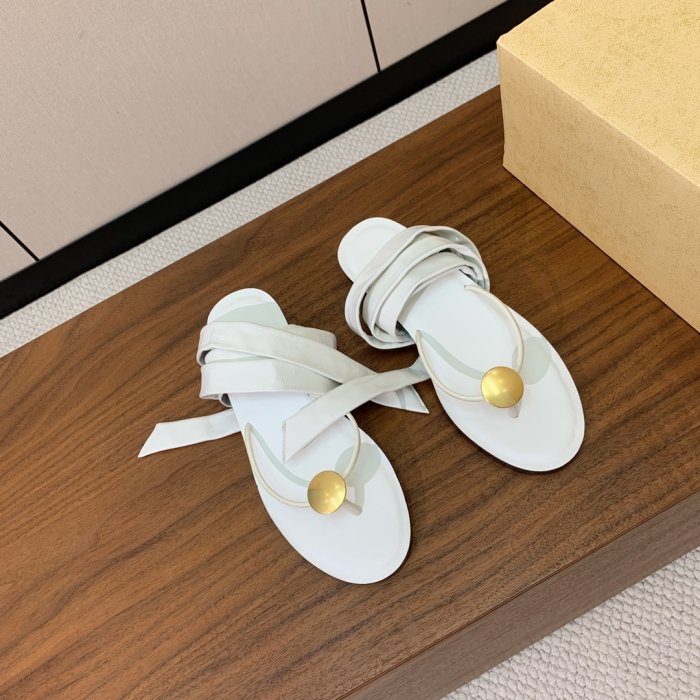 Босоножки фото 6