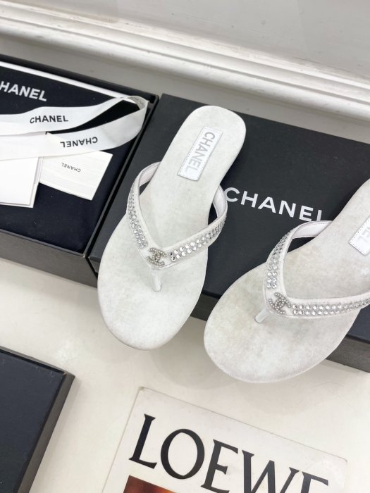 Шлепанцы фото 6