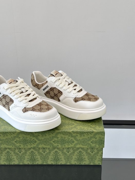 Кросівки чоловічі фото 7