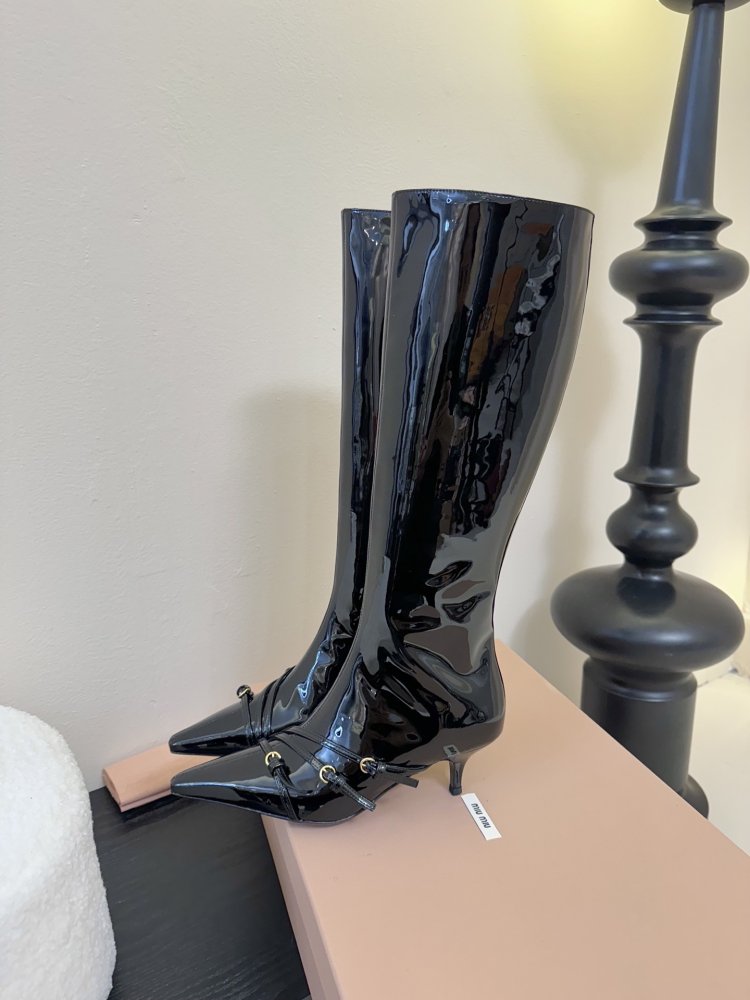 Boots women's фото 5