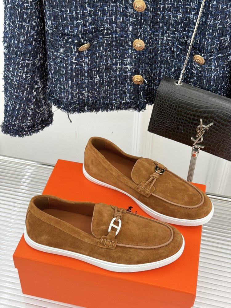 Лоферы женские фото 3