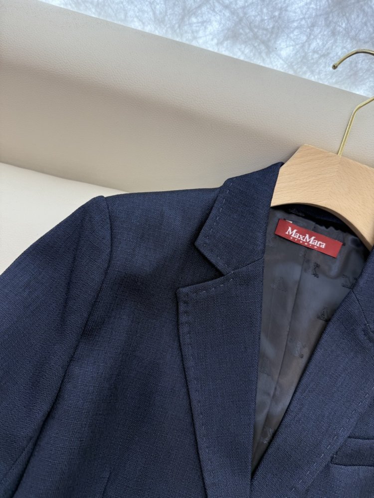 Costume female фото 8