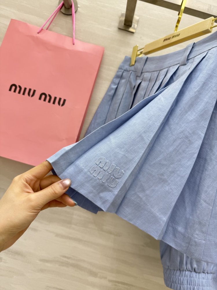 Костюм жіночий фото 8