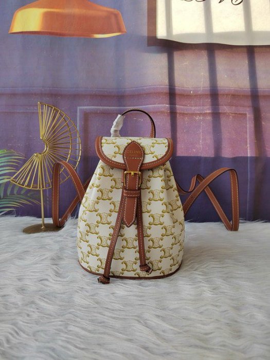 Backpack female 20 cm