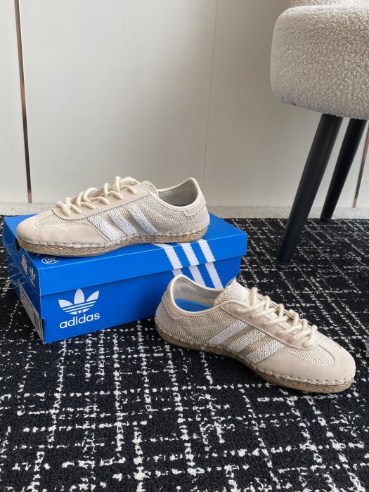 Кеди жіночі CLOT x adidas Gazelle фото 4