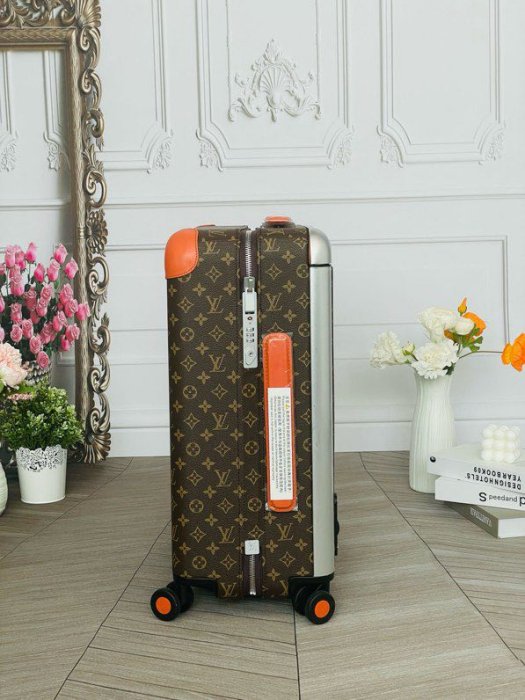 Чемодан Horizon 55 для ручной клади 38х55х21 см фото 2