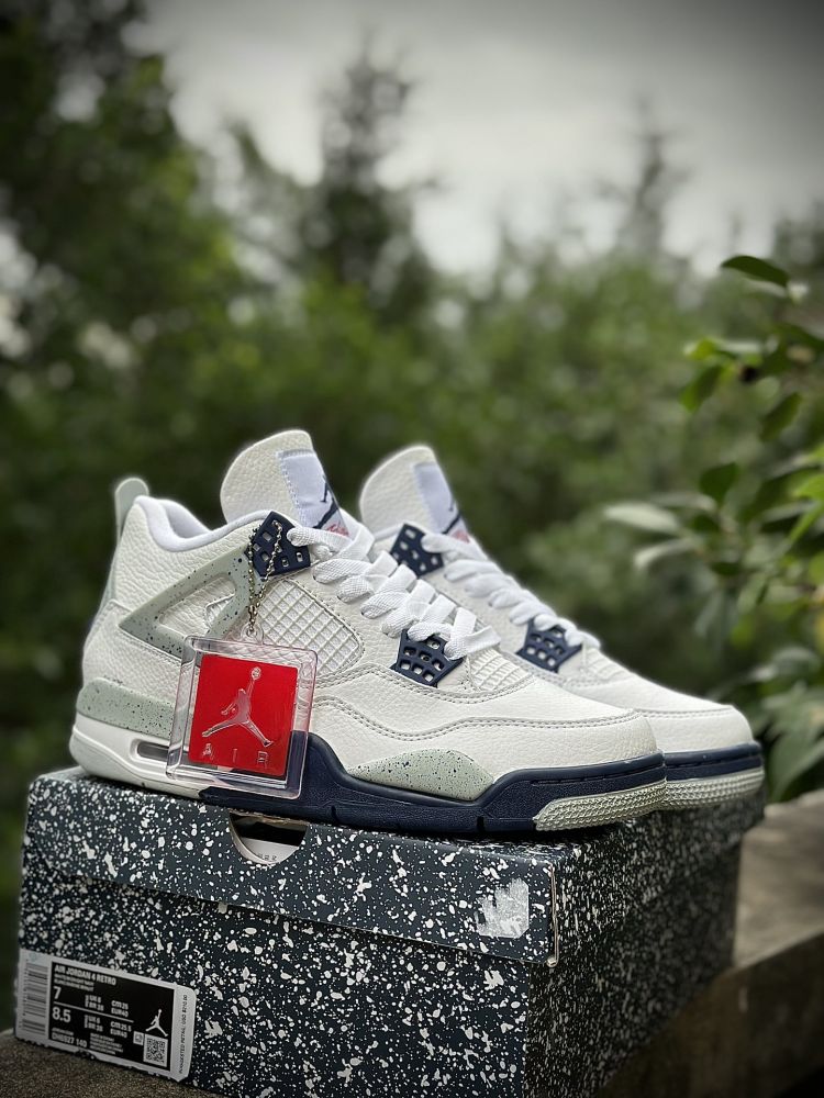 Кросівки Air Jordan AJ4 Retro DH6927-140 фото 5