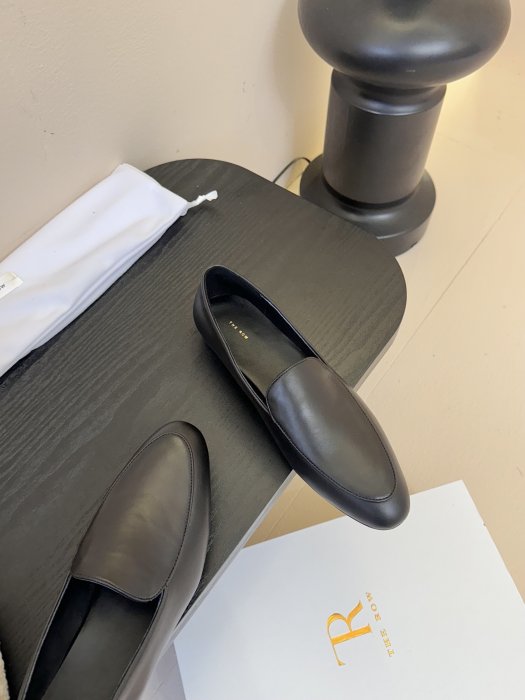 Лоферы женские фото 4