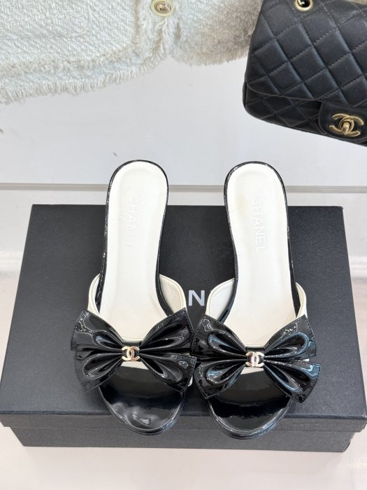 Босоножки фото 4