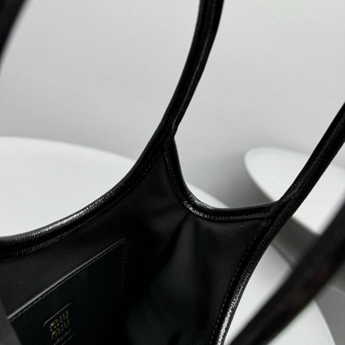 Сумка кожаная женская mini ivy 19 см фото 8