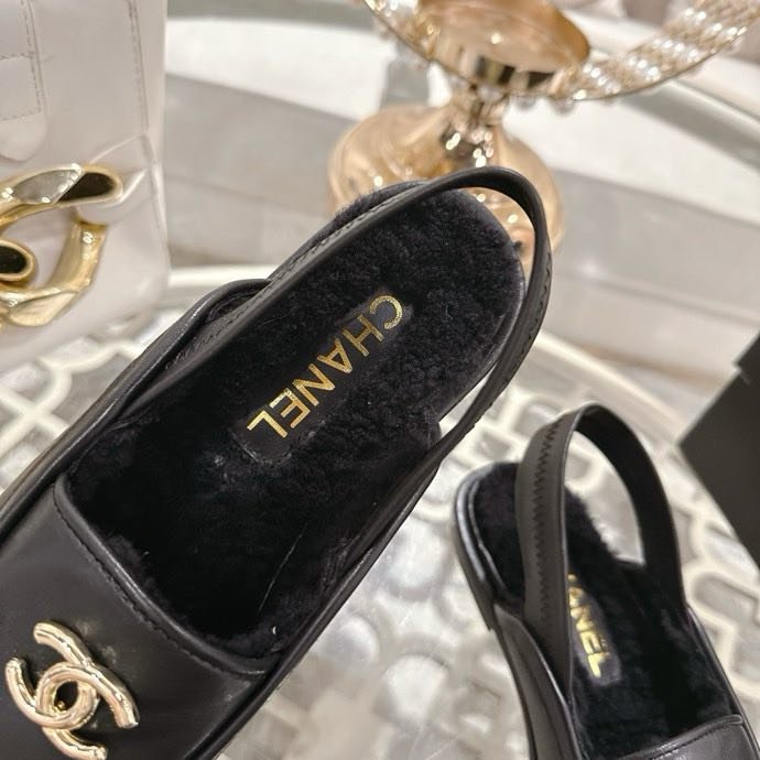 Лоферы женские фото 7