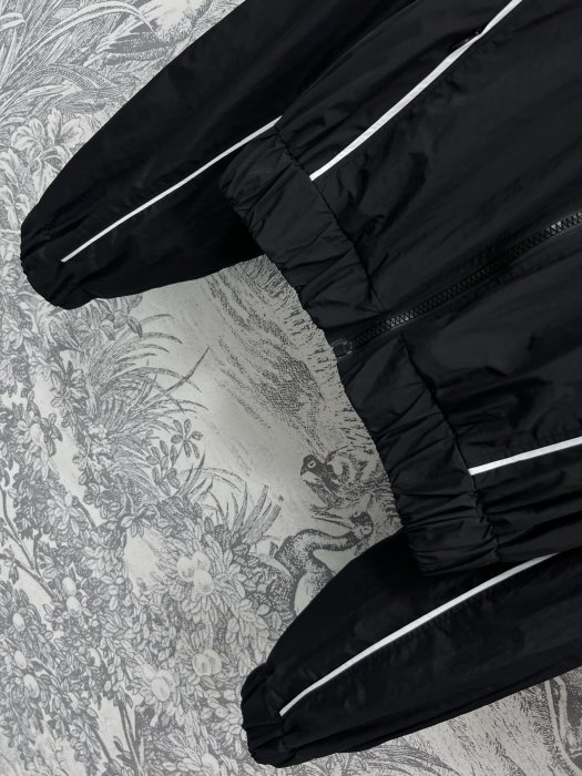 Costume female фото 2