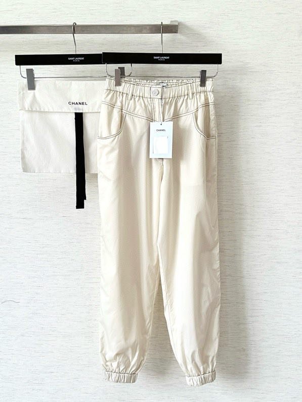 Брюки Chanel 25M