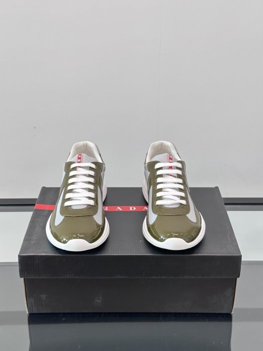 Кросівки чоловічі фото 2