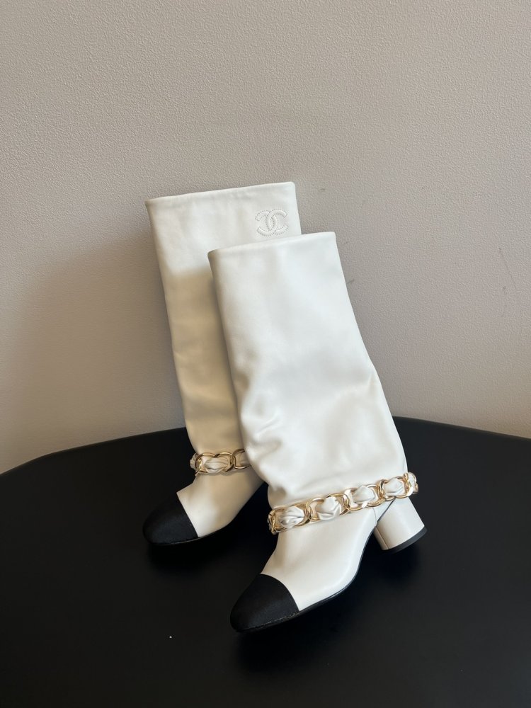 Сапоги женские фото 2