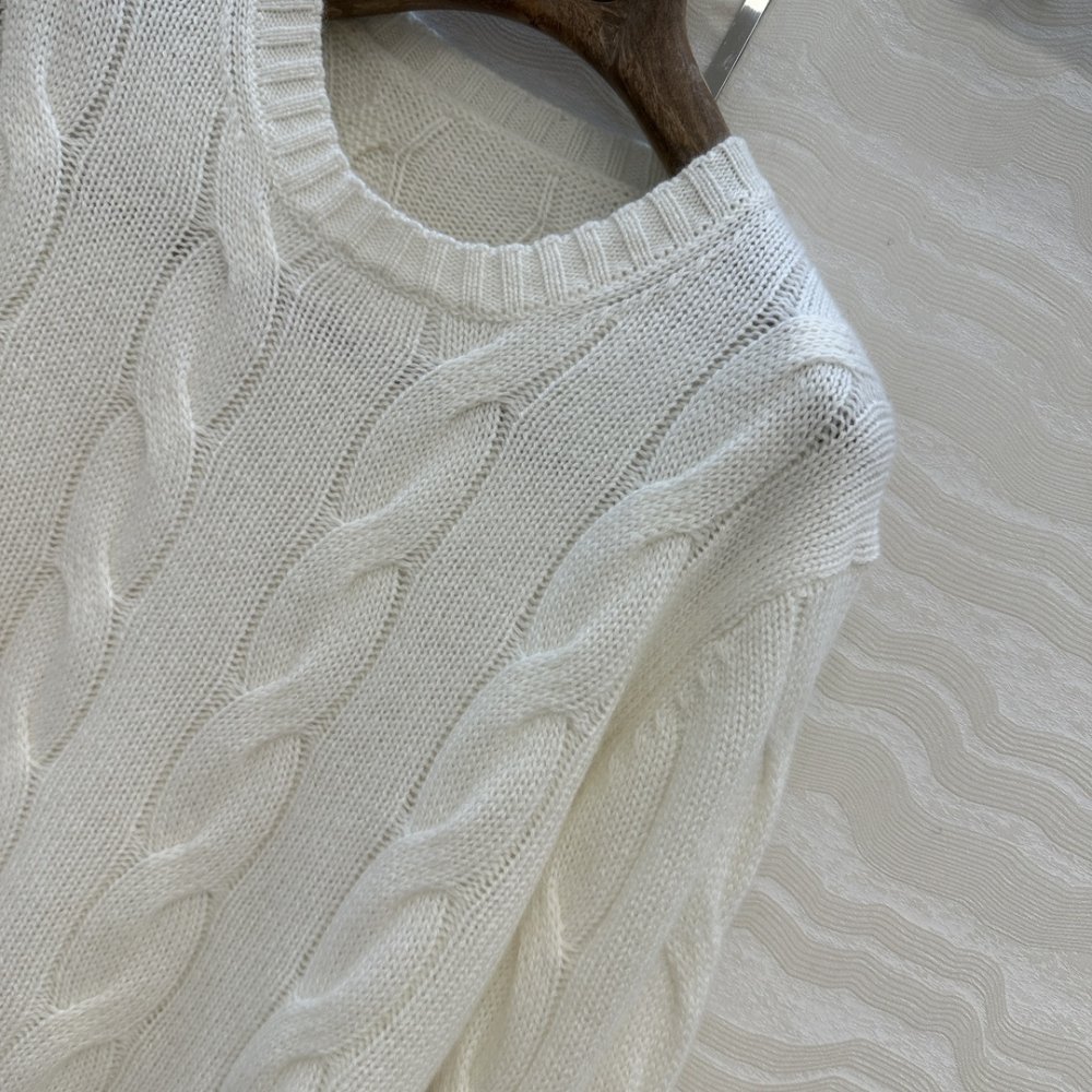 Костюм кашемировый женский с винтажным оттенком фото 4