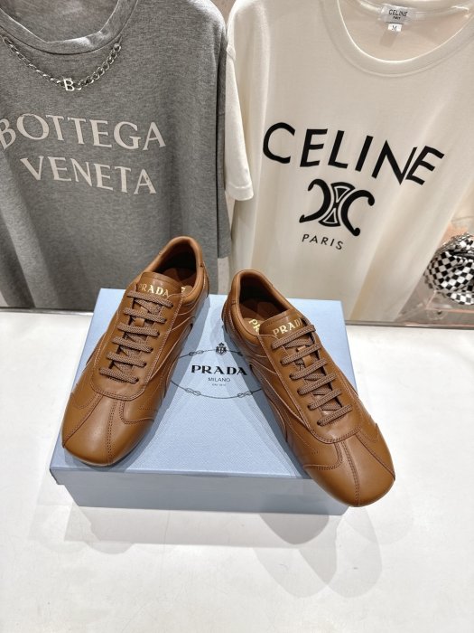 Кроссовки фото 2