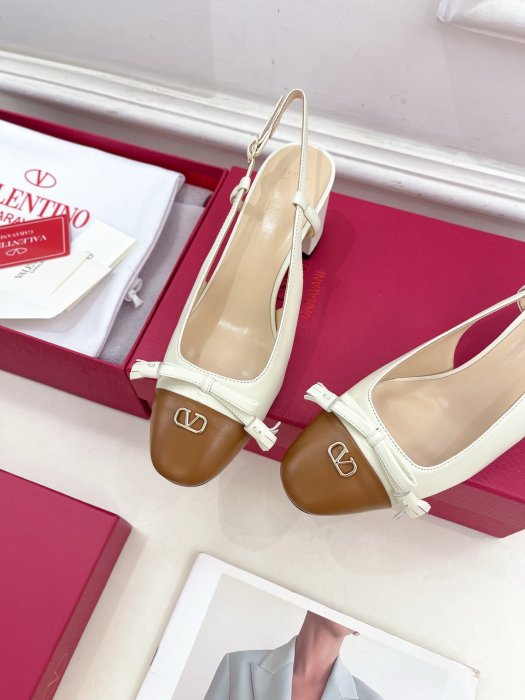 Босоножки фото 7