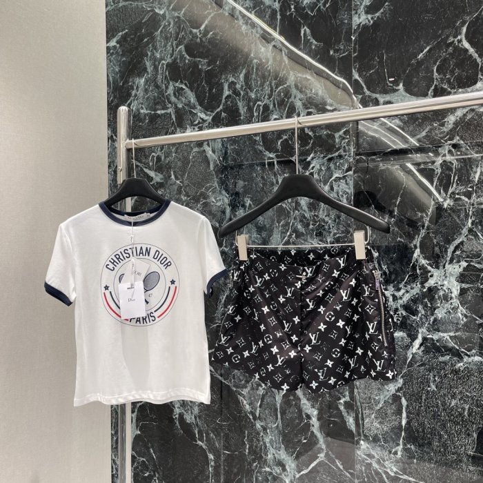 Футболка женская фото 9