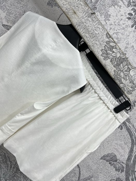 Костюм женский фото 8