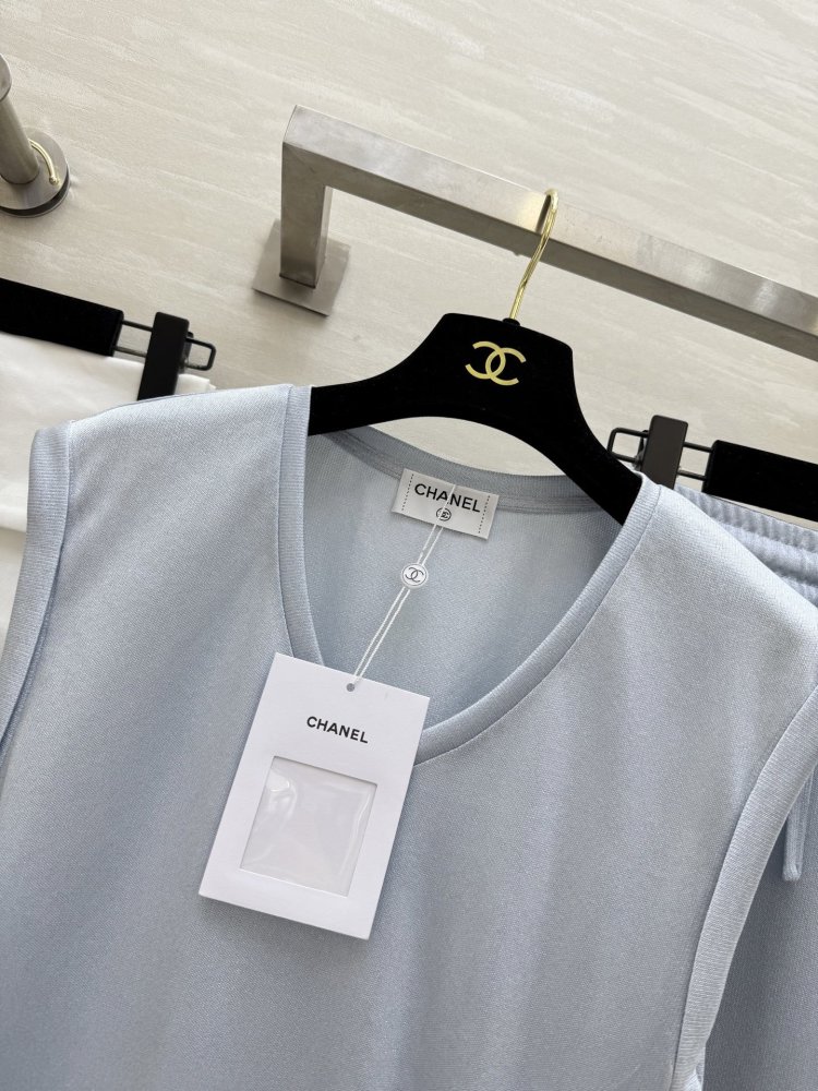 Costume female фото 3