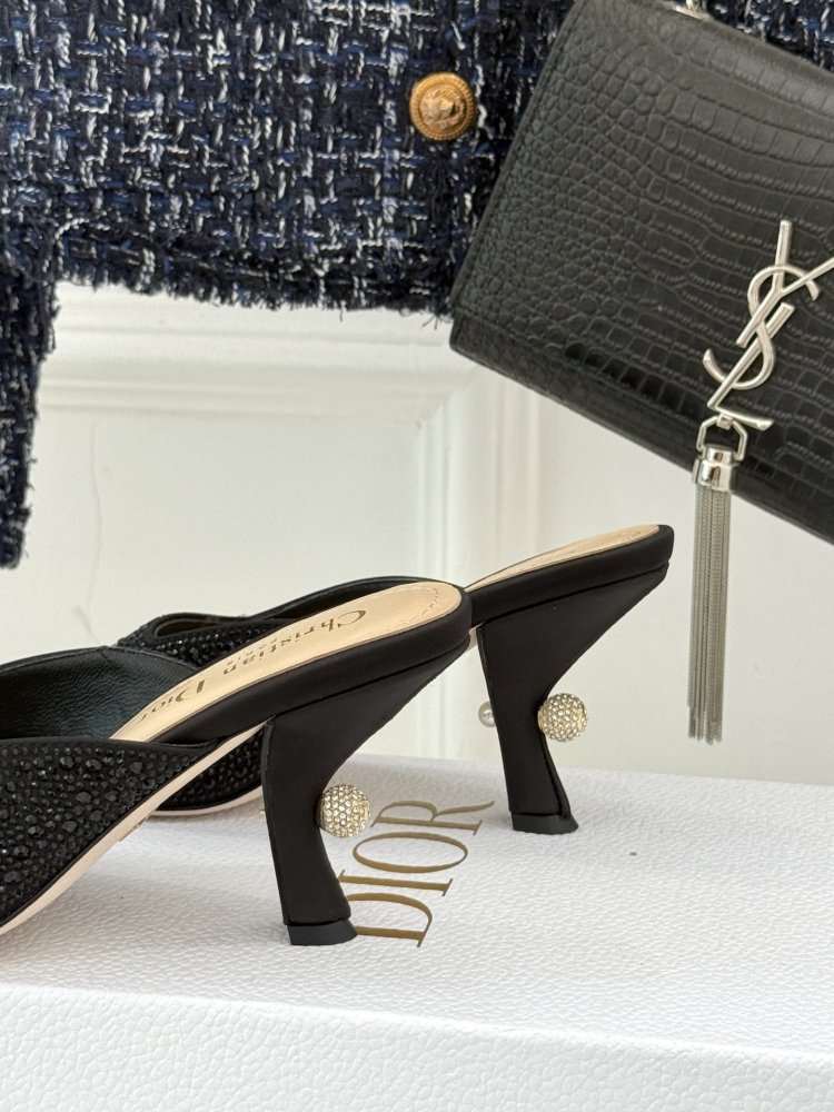 Босоніжки фото 6