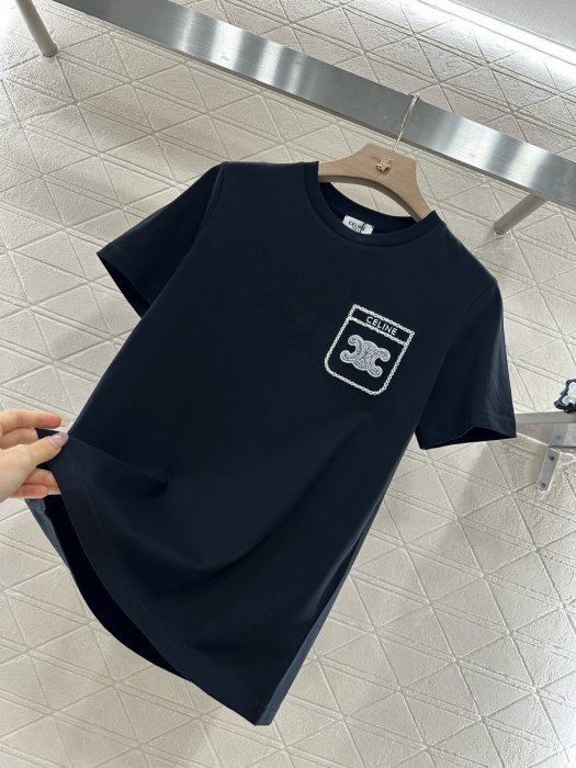 Футболка жіноча фото 6