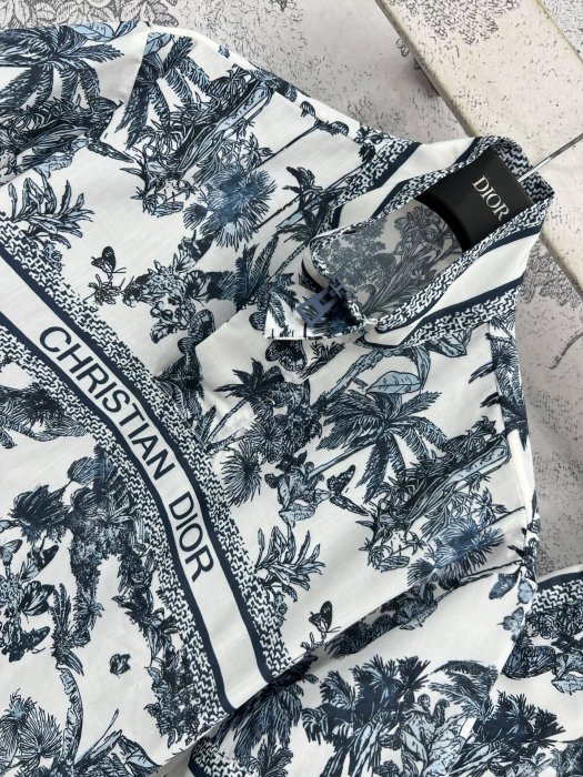 Costume female фото 2