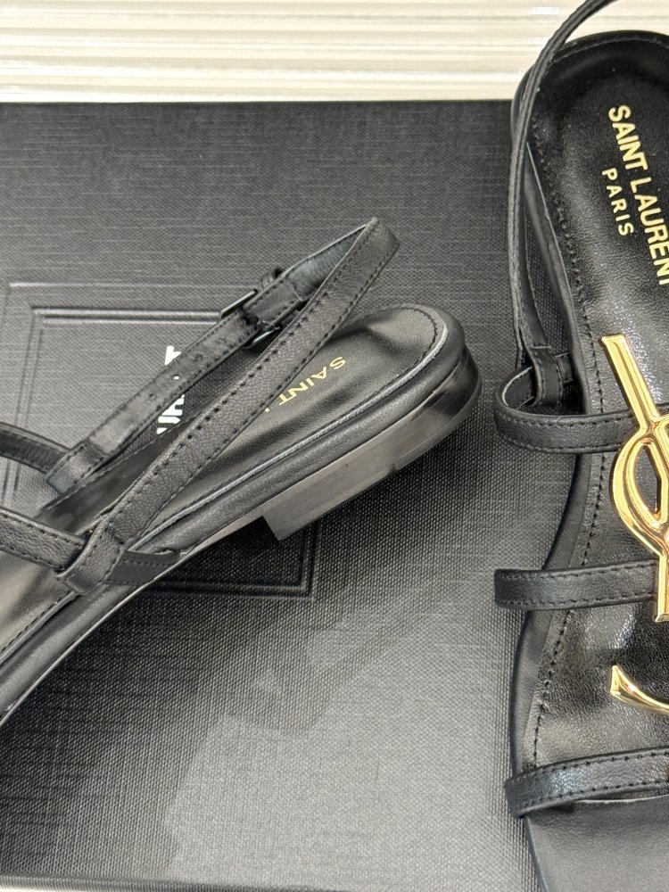 Сандалии женские фото 6