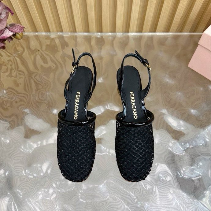 Босоніжки фото 8