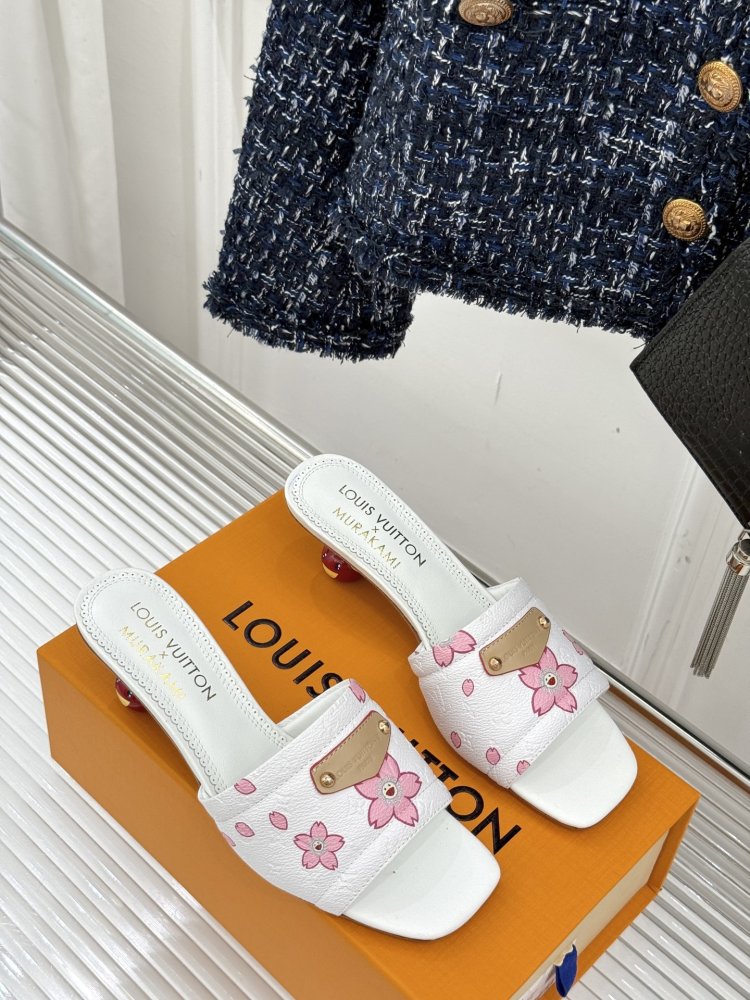 Босоніжки фото 3