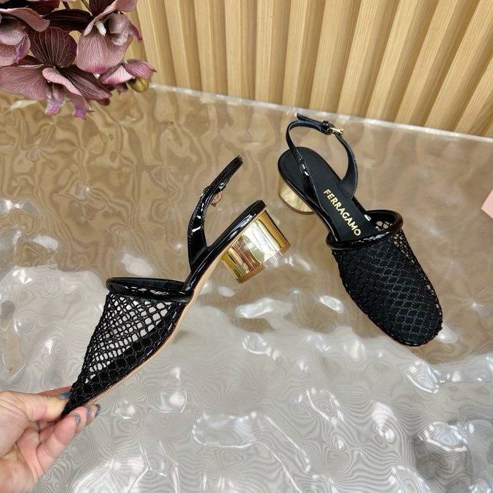 Босоніжки фото 5