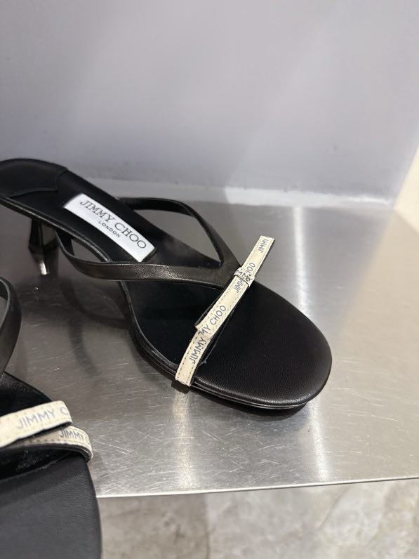 Босоножки фото 6