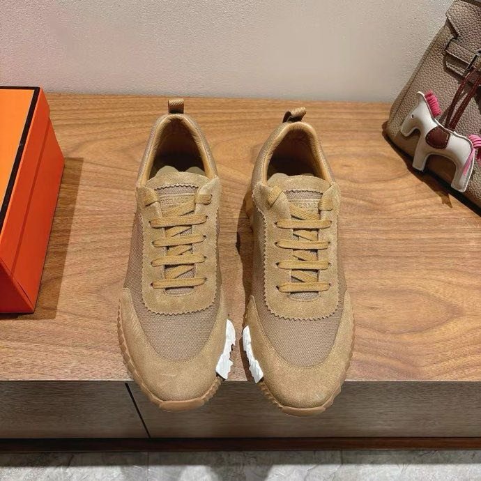 Кроссовки фото 8