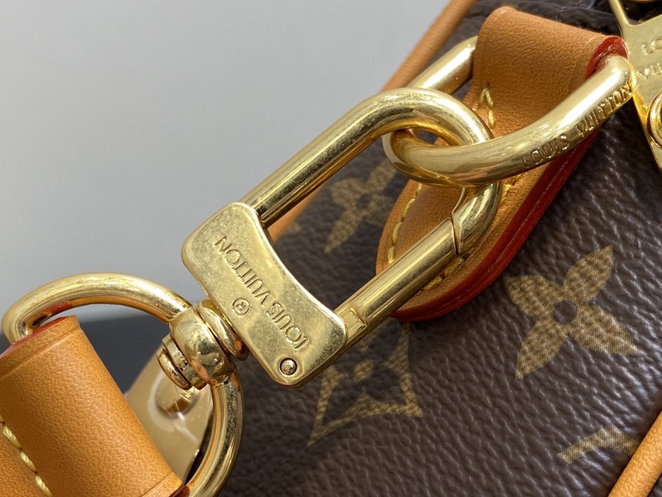 Сумка женская Mini Soft Trunk 18 см фото 7