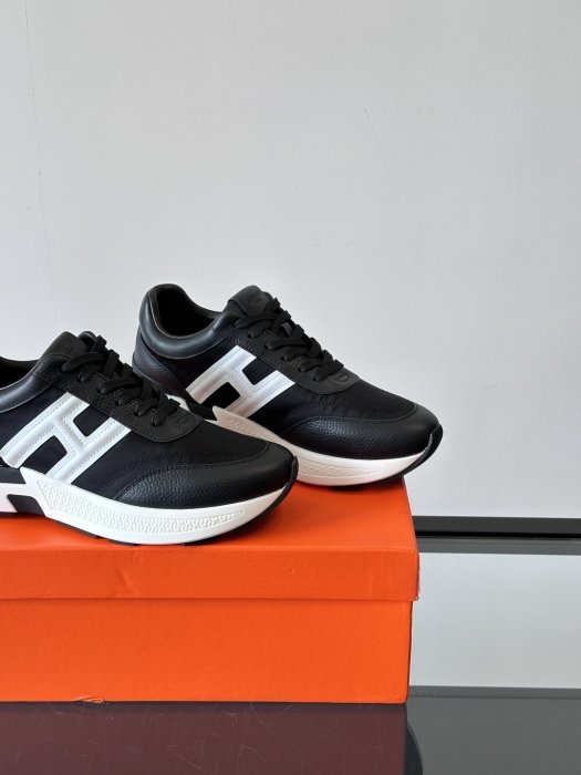 Кросівки чоловічі фото 8