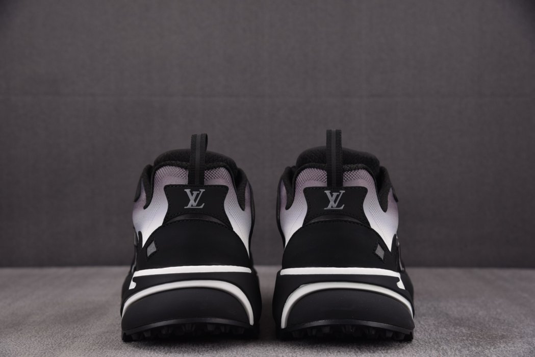 Кроссовки LOUIS VUITTON Runner Tatic Black White фото 5