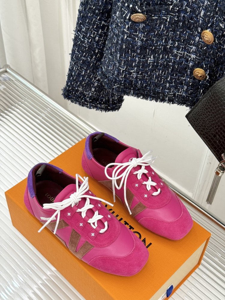 Кросівки жіночі фото 3